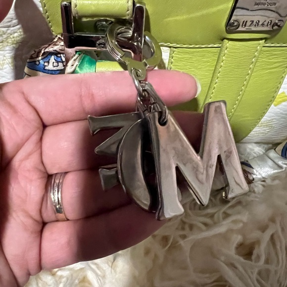 Authentic M C M boston bag - Picture 3 of 13